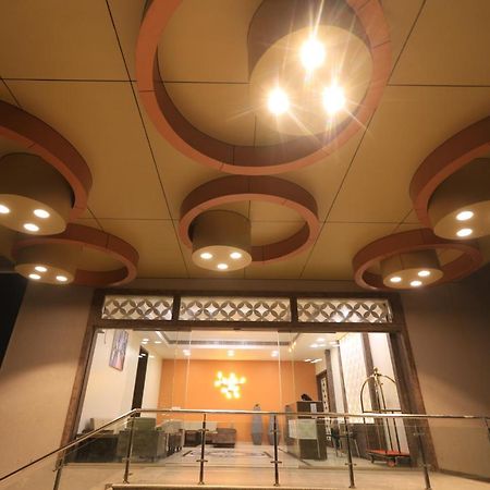 Apricot Hotel , Ahmedabad Exterior foto