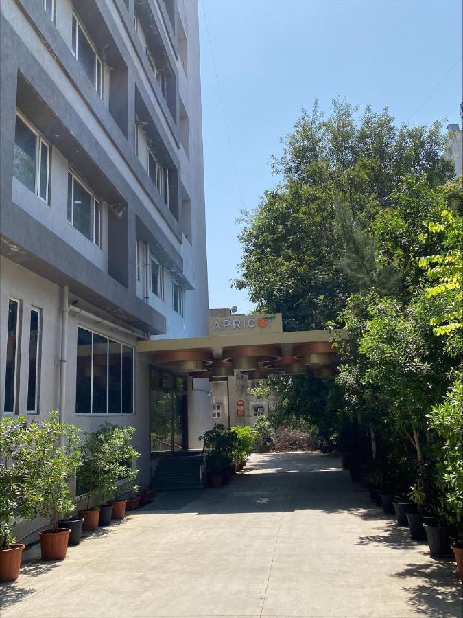 Apricot Hotel , Ahmedabad Exterior foto